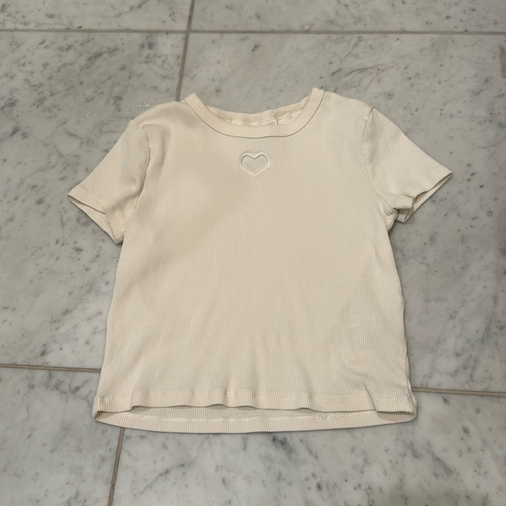 White heart engraved tee shirt